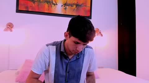 Snapshot of lucas_dream chatting on June 18, 11:58 am lucas_dream online show from June 18, 11:58 am