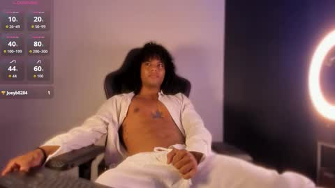   online show from March 8, 1:59 pm