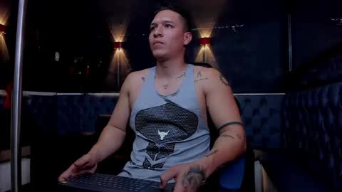 Snapshot of lucas_simonee chatting on May 16, 4:31 am Lucas Simone online show from May 16, 4:31 am