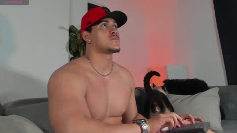 LUCA SANTOS online show from January 24, 4:59 am