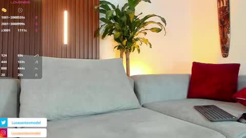 LUCA SANTOS online show from December 16, 2:05 am