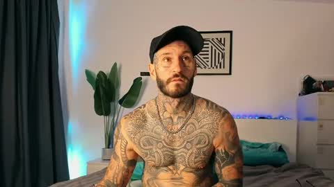 Snapshot of lucasexclusive chatting on May 30, 5:48 am lucasexclusive online show from May 30, 5:48 am