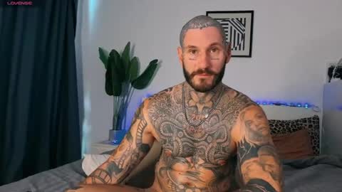 Snapshot of lucasexclusive chatting on June 13, 6:44 am lucasexclusive online show from June 13, 6:44 am