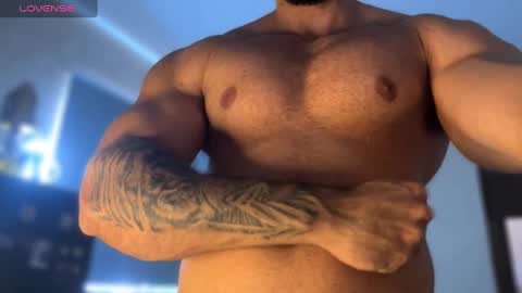 lucasfit24 online show from November 6, 2:07 pm