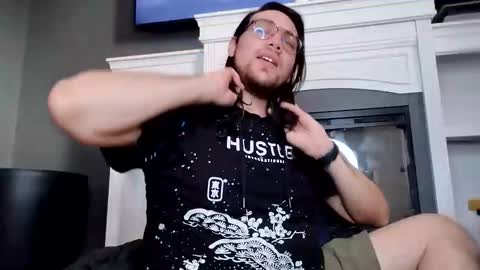 Snapshot of lucasgalactic69 chatting on February 3, 7:00 pm Lucas Cifrady online show from February 3, 7:00 pm