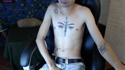 LucassSmith11 online show from January 9, 11:35 am