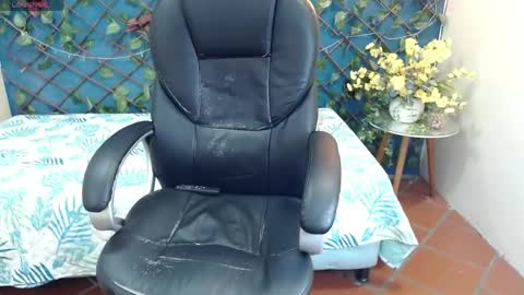 LucassSmith11 online show from May 3, 6:19 am