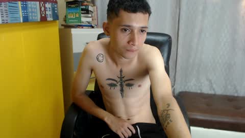 LucassSmith11 online show from May 28, 2:20 am