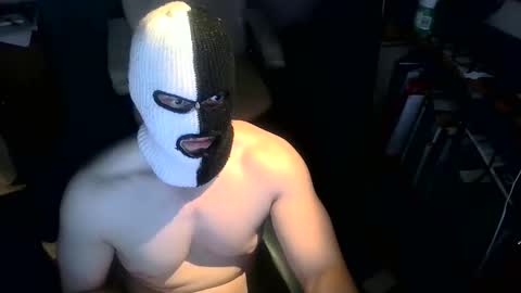 Snapshot of luchahor chatting on September 28, 10:48 pm luchahor online show from September 28, 10:48 pm
