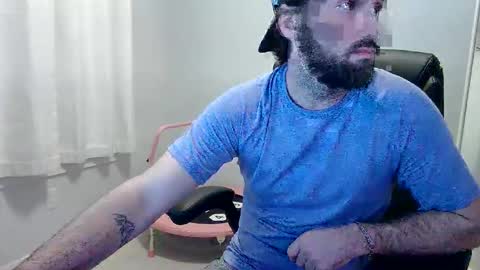 luchislounge online show from February 8, 12:36 am