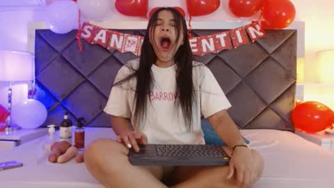 Snapshot of lucia_fastcollins chatting on February 12, 1:06 pm lucia_fastcollins online show from February 12, 1:06 pm