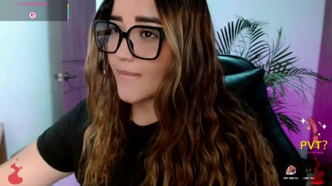 Snapshot of lucia_star_ chatting on May 11, 2:45 pm lucia star online show from May 11, 2:45 pm