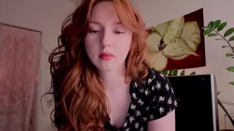 Snapshot of luciacoy chatting on March 8, 4:33 pm Lucia online show from March 8, 4:33 pm