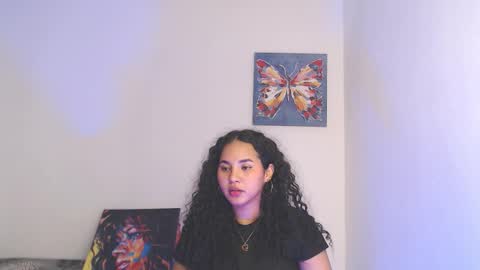 Snapshot of luciana_keating chatting on September 15, 4:07 pm luciana online show from September 15, 4:07 pm