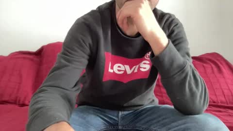 Snapshot of lucianena chatting on January 13, 2:00 pm andreanen online show from January 13, 2:00 pm