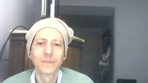 Snapshot of lucianoaxel chatting on June 13, 2:09 am Luciano online show from June 13, 2:09 am