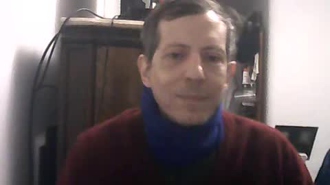 Snapshot of lucianoaxel chatting on July 2, 10:16 pm Luciano online show from July 2, 10:16 pm