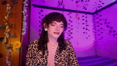 Lucy or Lucian 3 Come to my social Links3   online show from March 29, 9:48 pm