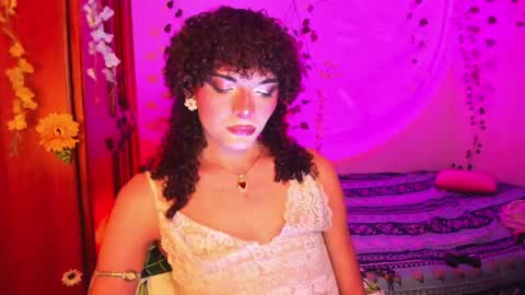 Lucy or Lucian 3 Come to my social Links3   online show from April 15, 2:07 am