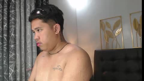 Luciferhotcum online show from February 12, 12:12 pm