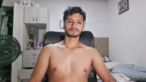 Snapshot of lucifferr_ chatting on May 19, 6:47 pm leonel online show from May 19, 6:47 pm