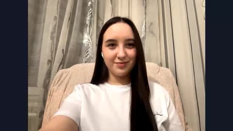 Snapshot of lucindapano chatting on November 27, 10:01 pm Sofia online show from November 27, 10:01 pm