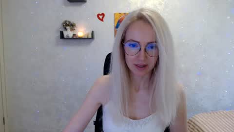 Arina online show from June 12, 4:50 pm