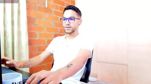 lucky_blessed online show from March 11, 2:40 pm