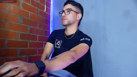 lucky_blessed online show from September 25, 2:37 am