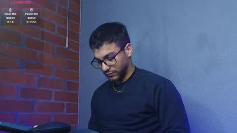 Snapshot of lucky_blessed chatting on April 22, 4:04 am lucky_blessed online show from April 22, 4:04 am
