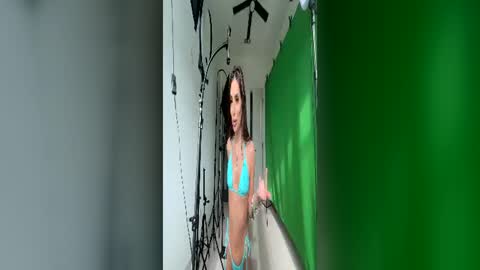 Snapshot of lucky_g3ld chatting on June 17, 11:16 pm lucky_g3ld online show from June 17, 11:16 pm
