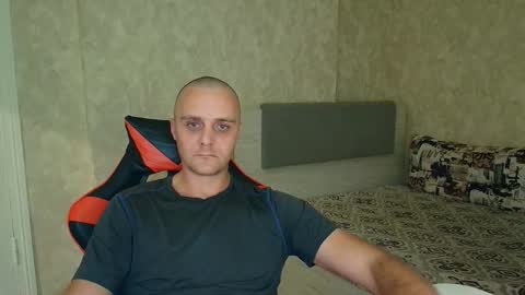 Ethan online show from October 3, 10:07 pm