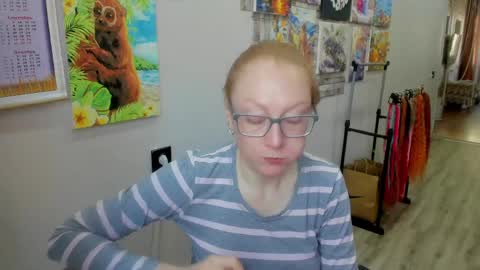 lucky_licky20 online show from April 9, 2:22 am