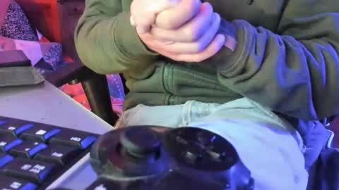 Lucky online show from November 20, 9:25 pm