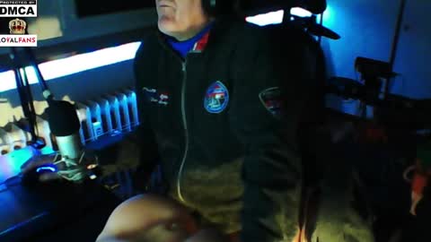 Snapshot of luckyfreak1 chatting on February 1, 7:23 pm call me Stefan online show from February 1, 7:23 pm