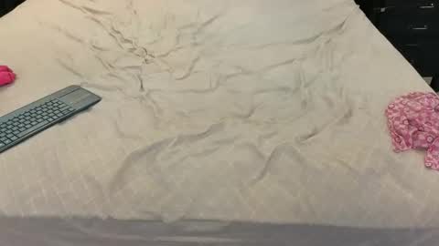 luckylee1992 online show from February 28, 3:07 am