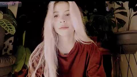 luckysapphire777 online show from October 16, 11:11 am