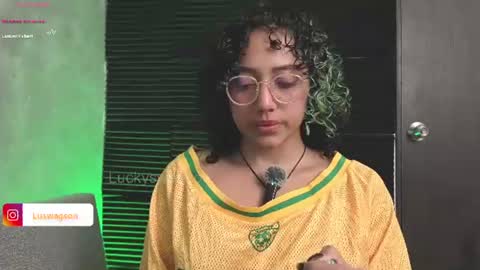 Snapshot of luckyswagson chatting on June 15, 6:48 am Luanis online show from June 15, 6:48 am