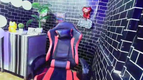 lucsin online show from March 9, 3:32 am