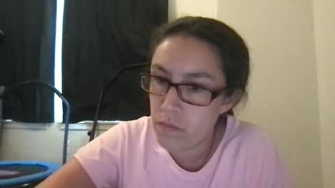 Snapshot of lucy_allison chatting on August 3, 3:05 am Lucy online show from August 3, 3:05 am