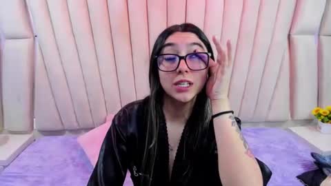 lucy_anal_ online show from February 8, 10:46 pm