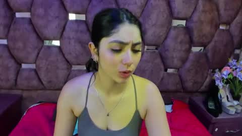 Snapshot of lucy_anal_ chatting on May 27, 1:57 am lucy_anal_ online show from May 27, 1:57 am