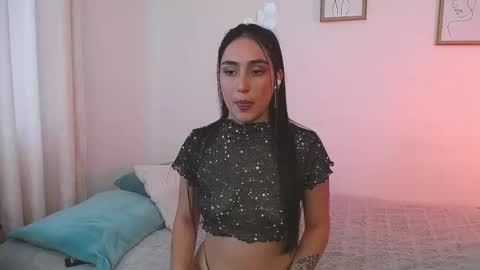 Lucia online show from October 21, 8:09 pm