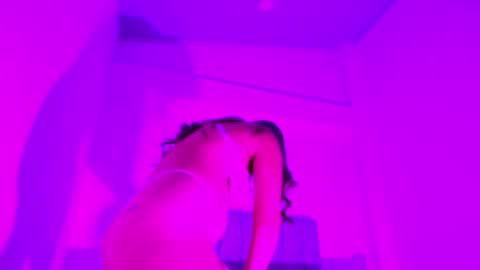 lucy online show from February 27, 4:01 am