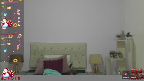 Snapshot of lucy_hot77 chatting on January 20, 12:46 am Lucia online show from January 20, 12:46 am