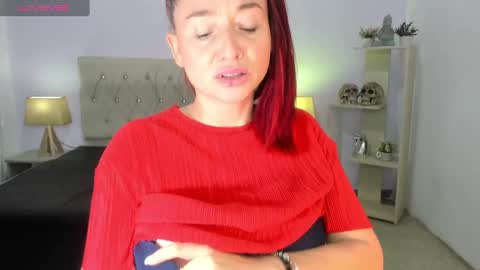 Snapshot of lucy_hot77 chatting on September 13, 11:04 pm Lucia online show from September 13, 11:04 pm