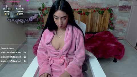Luciana online show from December 17, 6:45 am
