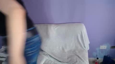  SleepyAbuela online show from March 16, 12:53 pm