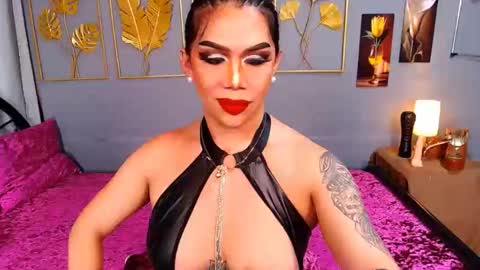 Snapshot of lucy_pearlcumxx chatting on February 3, 5:07 pm Aliana online show from February 3, 5:07 pm