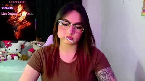 LUCIA  online show from March 5, 6:20 am